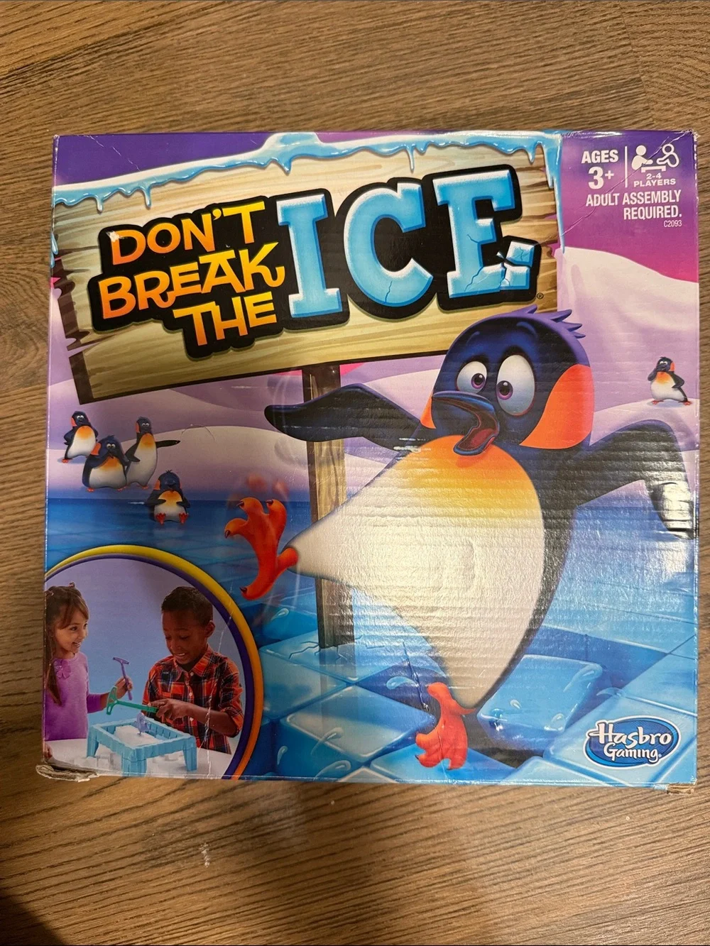 Don’t Break The Ice kids game